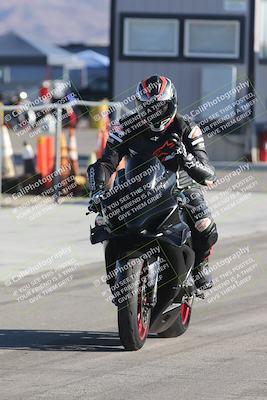 media/Oct-13-2025-Moto Forza (Mon) [[a66d839500]]/1-Around the Pits/